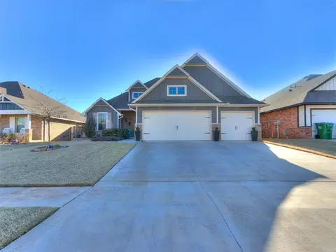 421 Switch Ct, Yukon, OK 73099