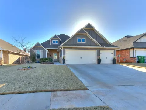421 Switch Ct, Yukon, OK 73099 photo 2