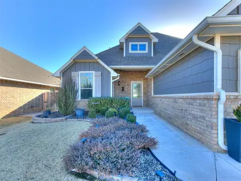 421 Switch Ct, Yukon, OK 73099 photo 3