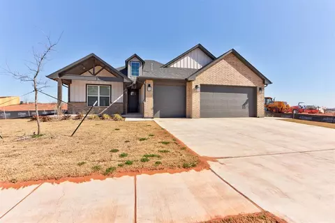 10401 SW 49th St, Mustang, OK 73064