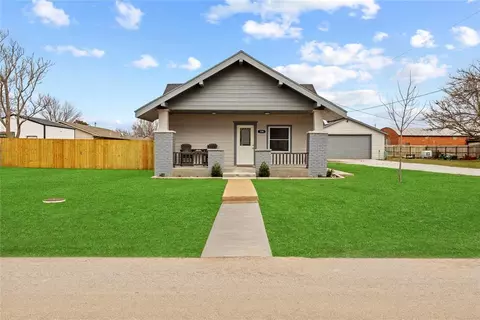 106 N Dewey St, Corn, OK 73024