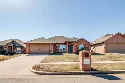 1612 Chambers St, Norman, OK 73071