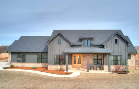 11600 Huckleberry Trl, Guthrie, OK 73044