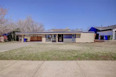 313 Woodside Dr, Norman, OK 73071