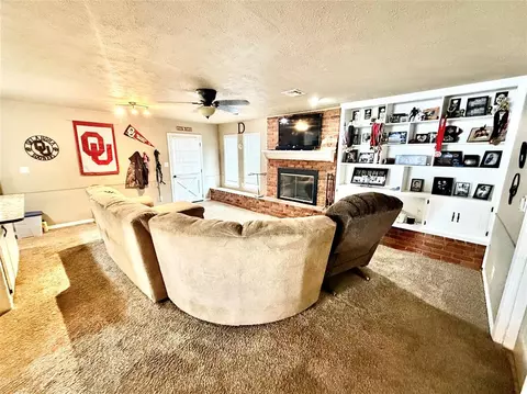 1013 E Cypress St, Altus, OK 73521 photo 12