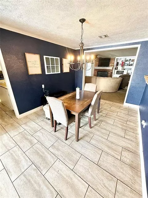 1013 E Cypress St, Altus, OK 73521 photo 9