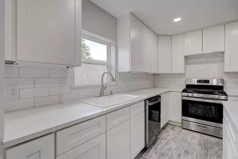 413 E Perkins Ave, Guthrie, OK 73044 photo 9