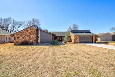12617 Saint Andrews Dr, Oklahoma City, OK 73120