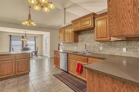 3113 White Tail Dr, Altus, OK 73521 photo 17
