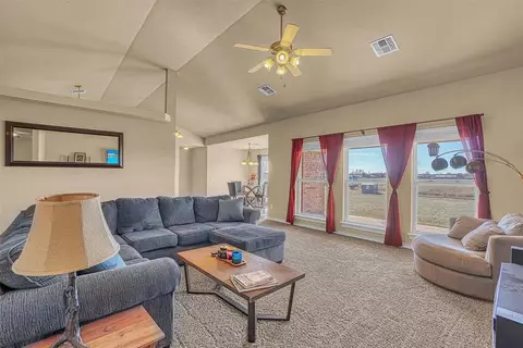 3113 White Tail Dr, Altus, OK 73521 photo 9