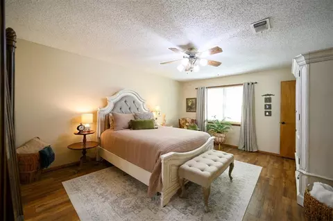 Bedroom - 908 Circle Dr, Broken Bow, OK 74728 photo 1 of 12