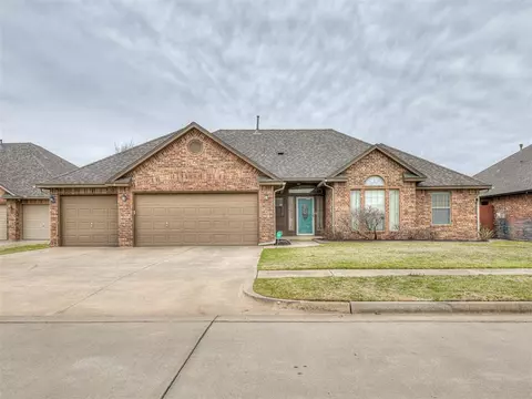 4012 Monticello Ct, Yukon, OK 73099