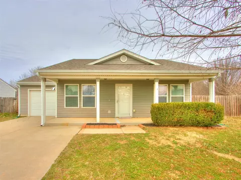 1005 SW 153rd St, Oklahoma City, OK 73170