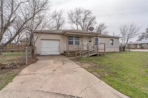 2340 SW 43rd St, Oklahoma City, OK 73119