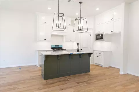 4301 Ritter Rd, Edmond, OK 73012