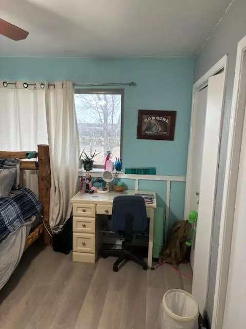 Bedroom - 354504 E 980 Rd, Prague, OK 74864 photo 6 of 6