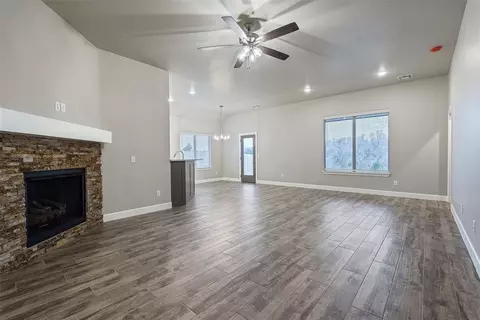 1219 Colonial Ave, Tuttle, OK 73089 photo 7