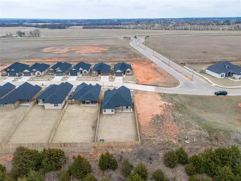 1219 Colonial Ave, Tuttle, OK 73089 photo 40