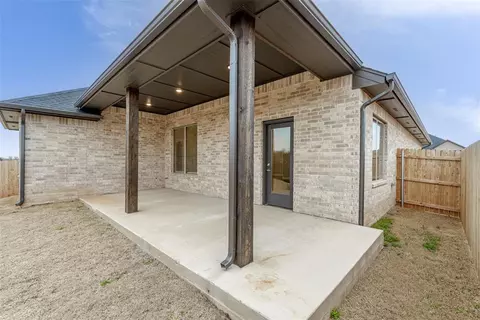 1219 Colonial Ave, Tuttle, OK 73089 photo 35