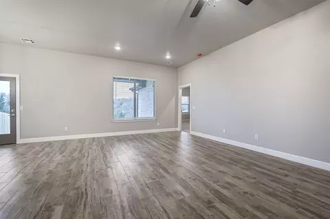 1219 Colonial Ave, Tuttle, OK 73089 photo 9