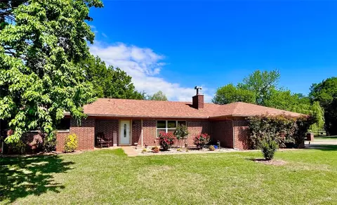 742 County Road 1349, Chickasha, OK 73018