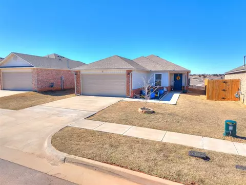 11716 NW 96th St, Yukon, OK 73099