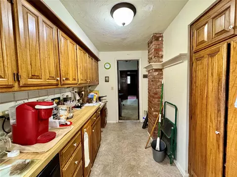 1014 S 8th St, Chickasha, OK 73018 photo 15