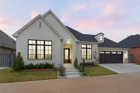 16409 Burgundy East Dr, Edmond, OK 73013