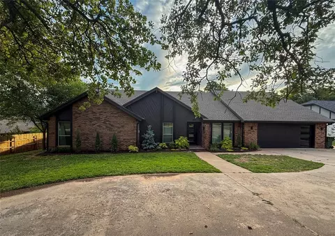 409 Country Ln, Midwest City, OK 73130