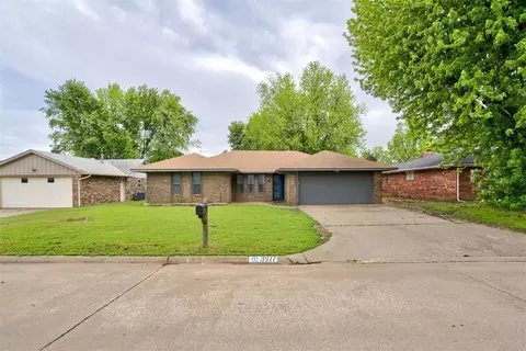 3917 Oakcrest Ave, Enid, OK 73703
