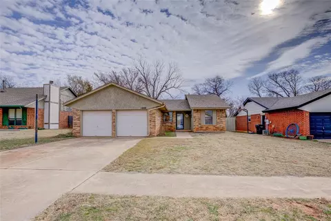 1000 David Rd, Moore, OK 73160