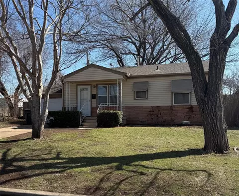 800 S Santa Fe Dr, Edmond, OK 73003