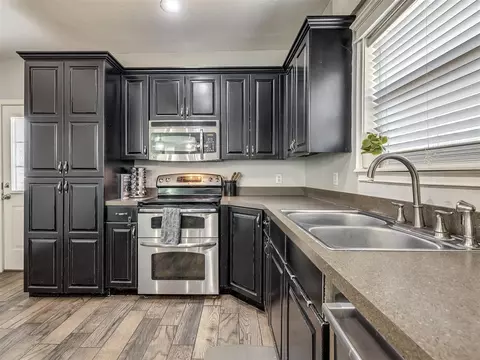 220 Stonegate Dr, Guthrie, OK 73044 photo 17