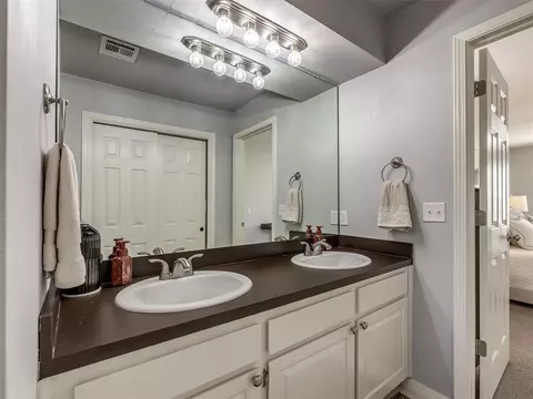 220 Stonegate Dr, Guthrie, OK 73044 photo 25
