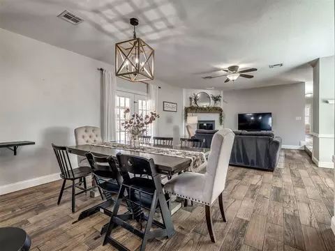 220 Stonegate Dr, Guthrie, OK 73044 photo 14