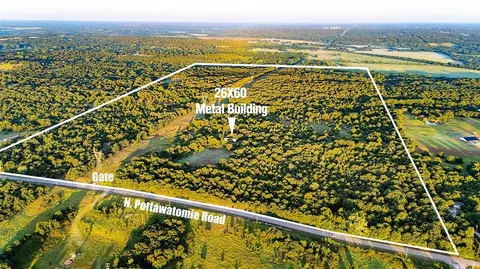21725 N Pottawatomie Rd, Luther, OK 73054