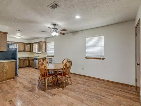 337 Robbin Cir, Noble, OK 73068 photo 10