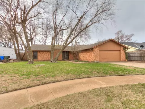 3114 Bent Oaks Cir, Norman, OK 73072