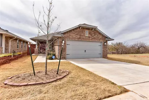 2724 NW 199th St, Edmond, OK 73012