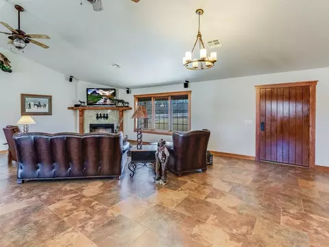 4701 E Cedar Ln, Noble, OK 73068 photo 35