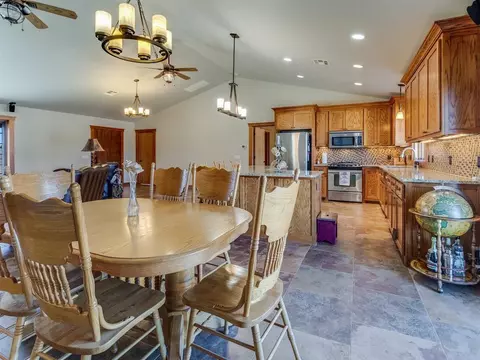 4701 E Cedar Ln, Noble, OK 73068 photo 28