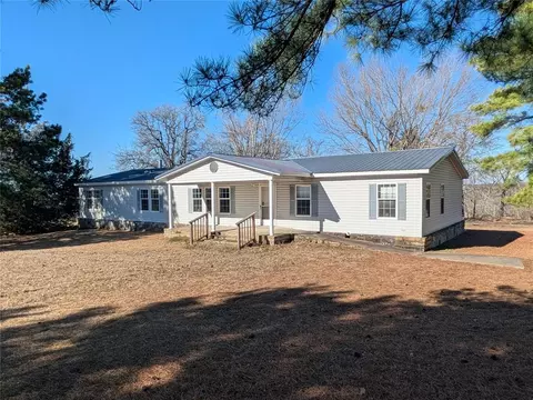 182 E Brooken Rd, Stigler, OK 74462