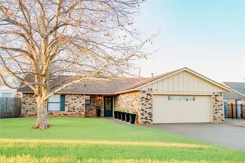 114 E Bonita Dr, Elk City, OK 73644