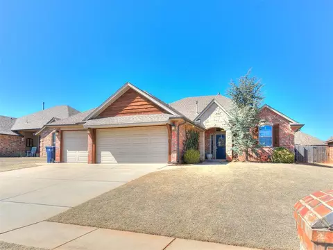 717 Tall Grass Dr, Yukon, OK 73099