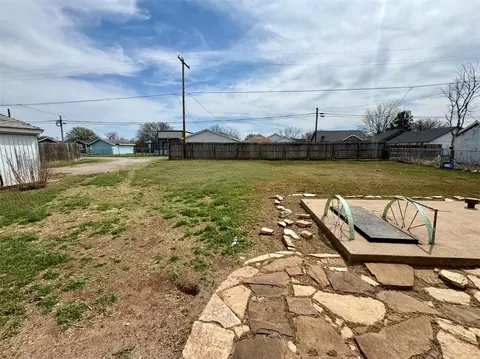 908 E North Boundary St, Sentinel, OK 73664 photo 19
