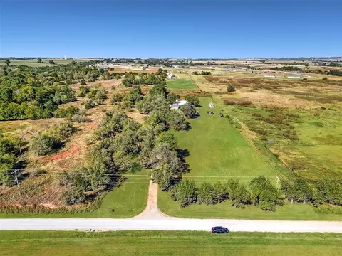 1426 County Road 1350, Chickasha, OK 73018