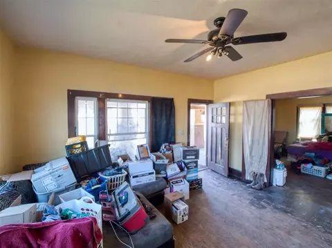 209 E Main, Prague, OK 74864 photo 12
