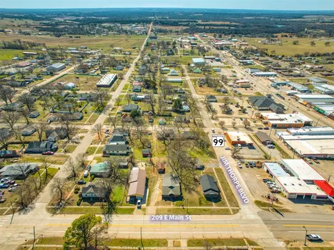 209 E Main, Prague, OK 74864 photo 6