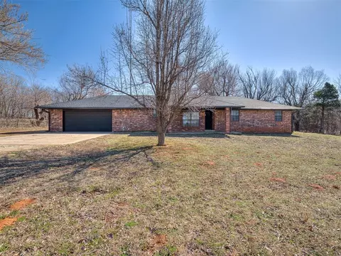 855 County Street 2982, Blanchard, OK 73010