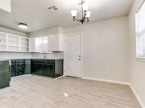 219 Stanton Dr, Norman, OK 73071 photo 8